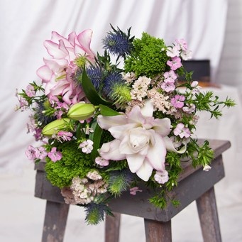 MONTAGNE SAINTE-VICTOIRE PAR CÉZANNE MONTAGNE SAINTE-VICTOIRE PAR CÉZANNE