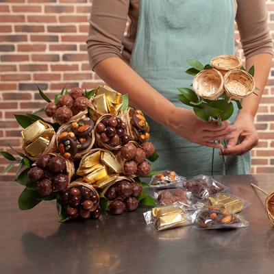 DÉCOUVREZ NOS BOUQUETS GOURMANDS DÉCOUVREZ NOS BOUQUETS GOURMANDS
